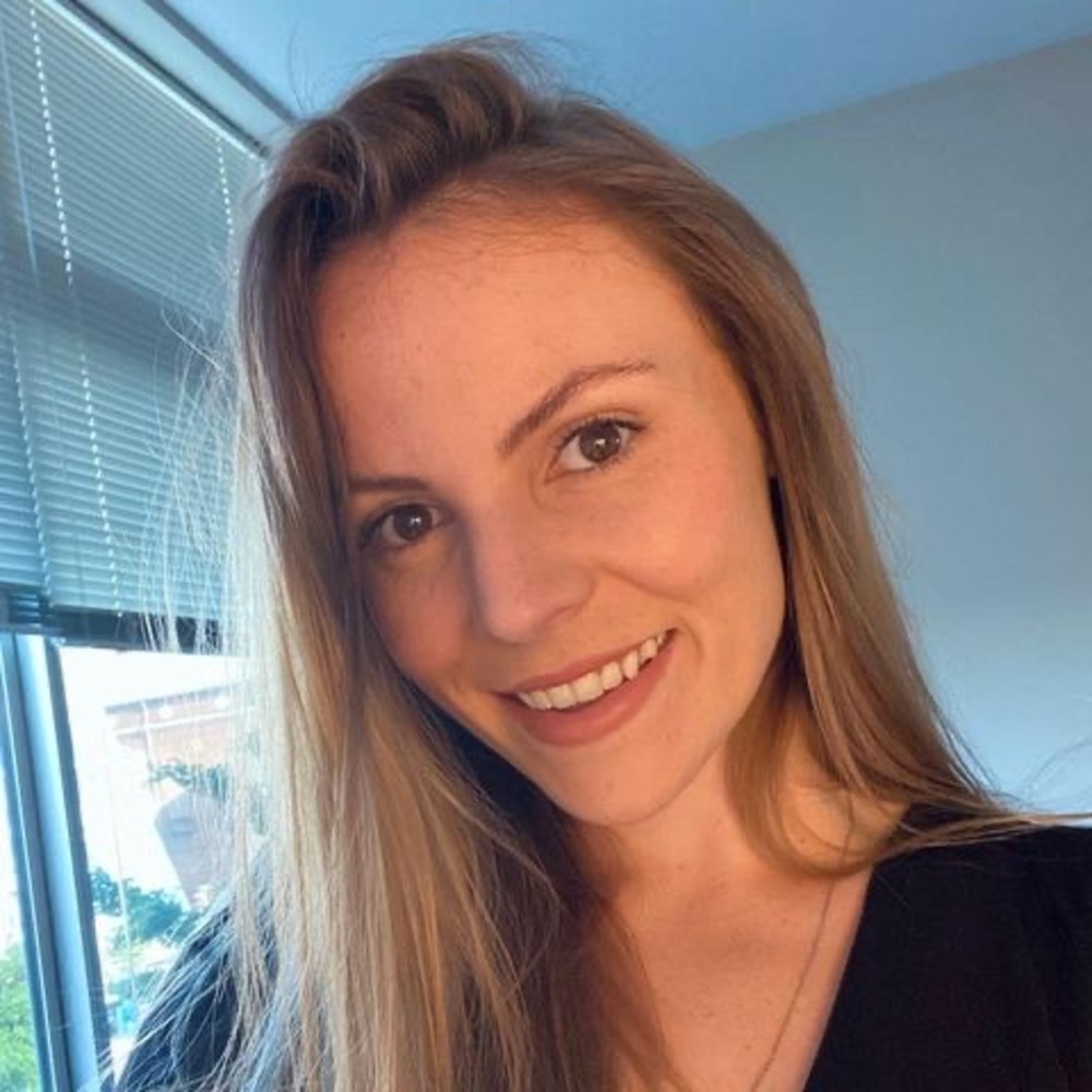 Meet your Posher, Felicity